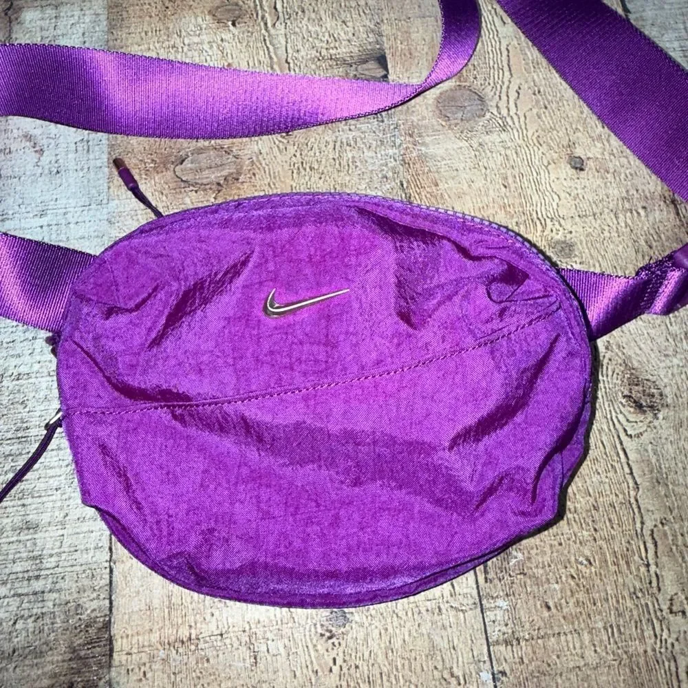 Nike Aura Crossbody Bag, 2L, Dark Viotech/Gold Shoulder Purse, Unisex Bag